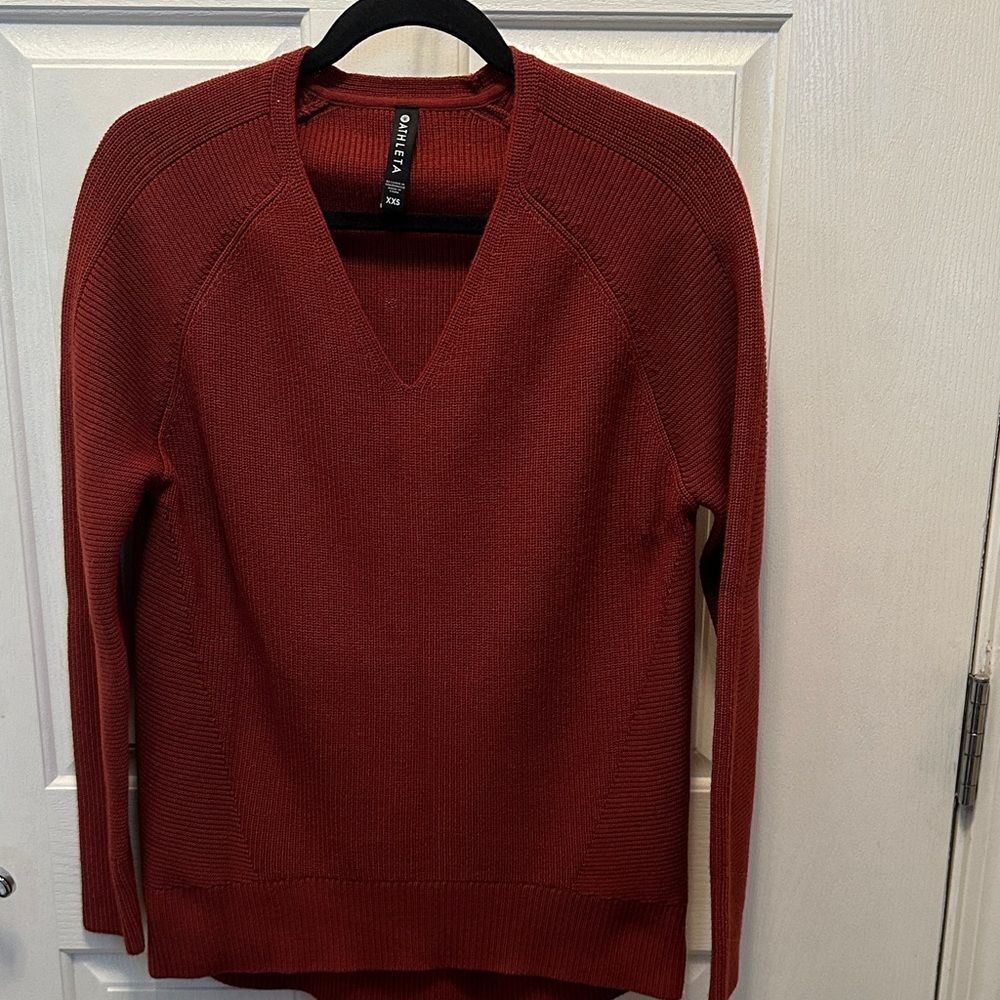 Athleta Red/Maroon Merino Wool Blend Long Sleeve V Neck Sweater Size XXS